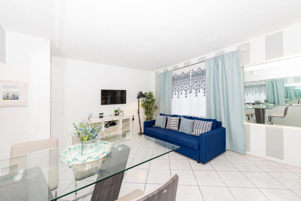 Apartments On Collins Miami Beach Kültér fotó